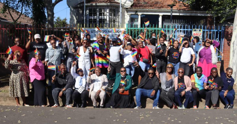Mês do Orgulho em Pietermaritzburg (África do Sul) Começa com Hasteamento da Bandeira e Apelo à Ação