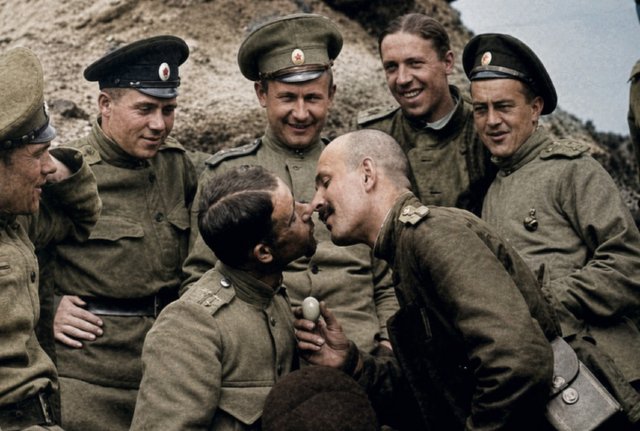 Historia del beso entre hombres en Rusia