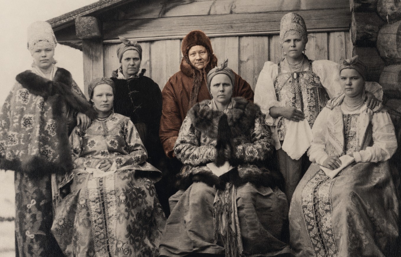 Polmuzhichye and Razmuzhichye in the Russian North: A History of Female Masculinity