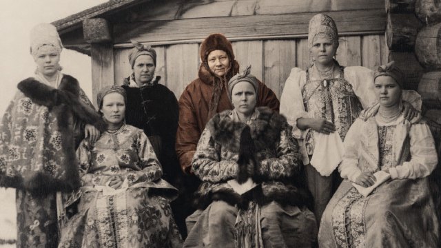 Polmuzhichye and Razmuzhichye in the Russian North: A History of Female Masculinity