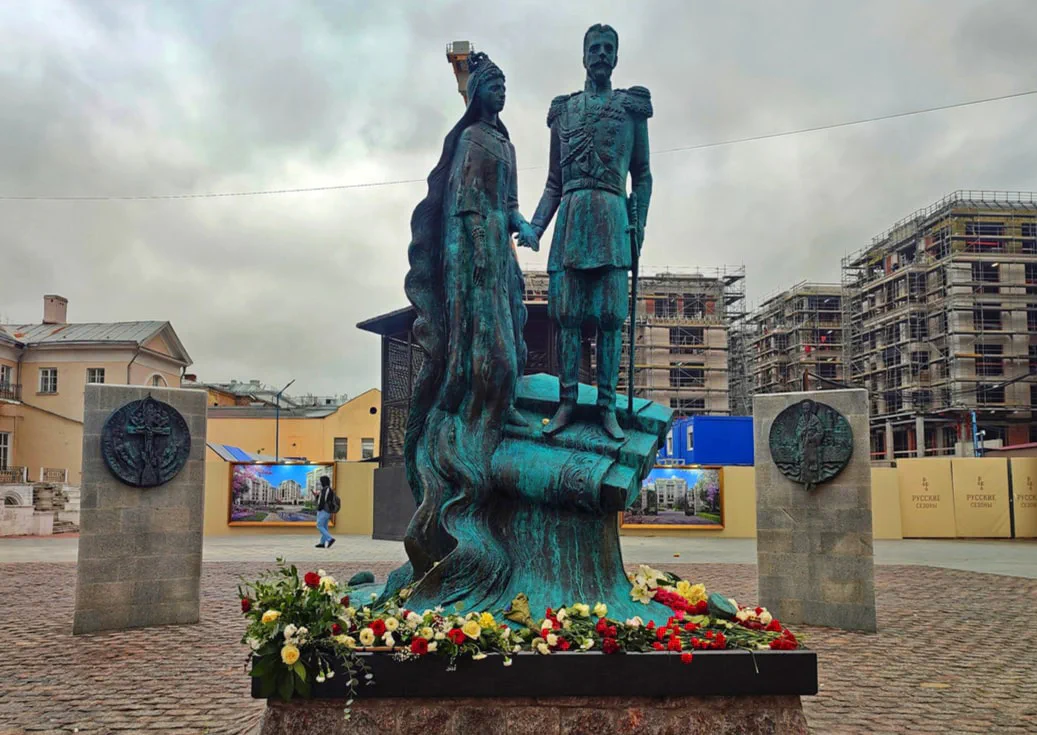 Nel 2024, il sindaco di Mosca ha inaugurato un monumento in onore di Sergej Aleksandrovič e di sua moglie nel quartiere della stazione della metropolitana Tret’jakovskaja.